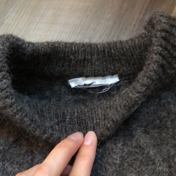 Oversized wool sweater - Picture 5 of 12